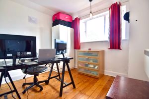 Photo 1- click for photo gallery